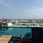 Sea View Port Katerini Апартаменты Паралия-Катерини